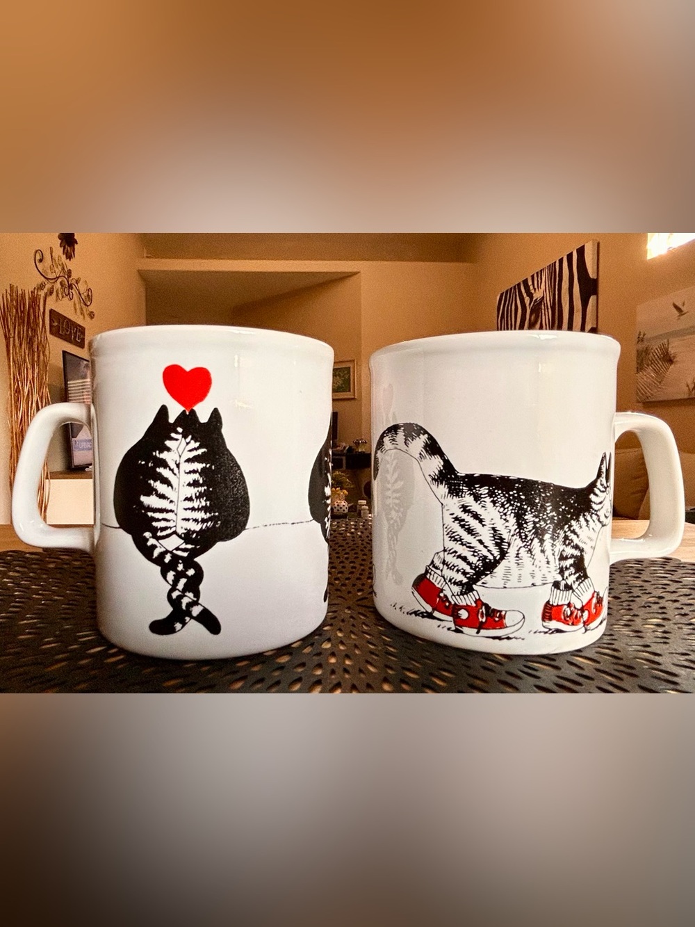 2 Vintage B. Kliban 
Iconic Cat Mugs - Signed
Made in Staffordshire England